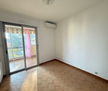 Location Appartement 2 pièces 32m² - Photo 3