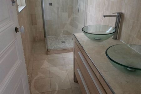 Appartement à louer à Paris 8Ème - Photo 5