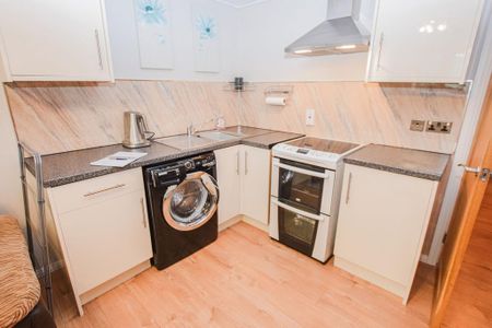 1 bedroom flat to rent - Photo 5