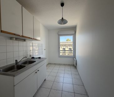 Location Appartement 2 pièces 53m² LE MANS 72000 - Photo 4