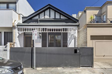 31 Myrtle Street, South Yarra. - Photo 5