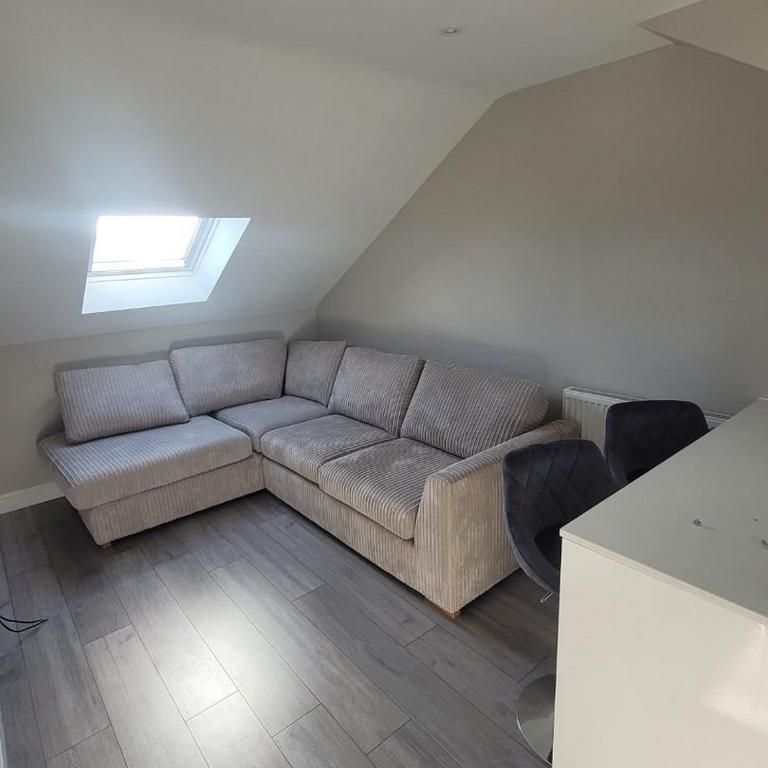 1 bedroom property to rent - Photo 1