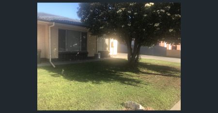 Renovated Unit Located Between the city and the Sea. - Photo 2