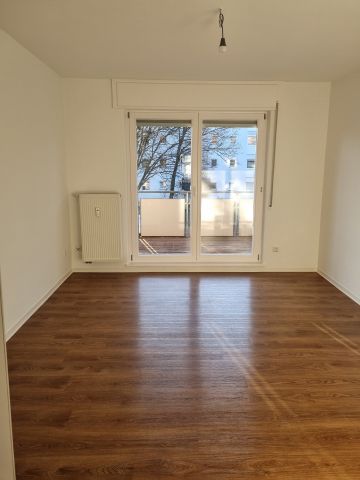 Stilvolle 4-Zimmer-Wohnung in Toplage! - Photo 3