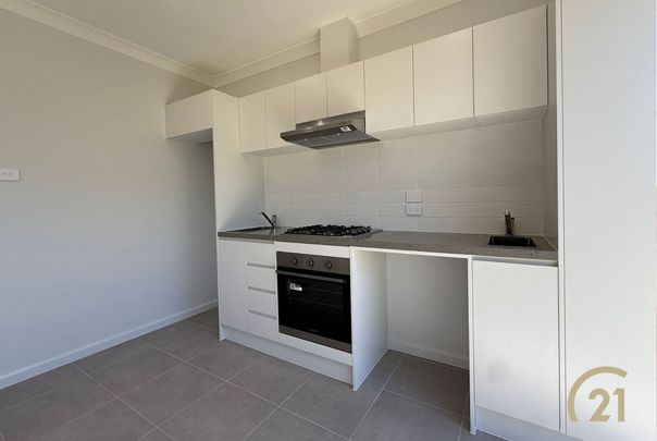 Brand New 1 Bedroom Granny Flat! - Photo 1