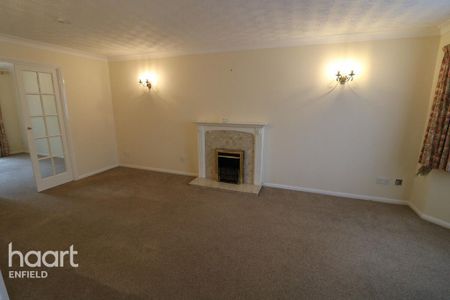 4 bedroom detached house to rent - Photo 5