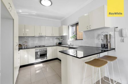 Home For Rent - Photo 5