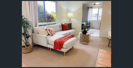 Modern Family Home! - Photo 2