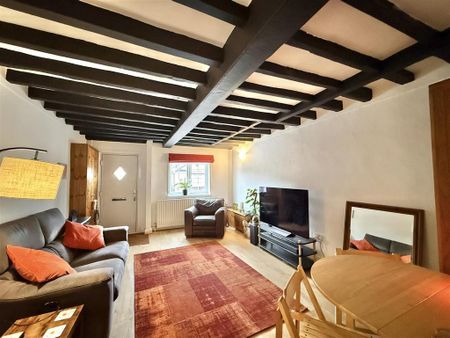 2 bedroom terraced house to rent - Photo 2