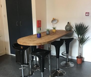 29 Macklin Street - Photo 2