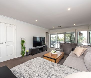 FULLY FURNISHED PROPERTY IN SCARBOROUGH READY FOR SUMMER! - Photo 4