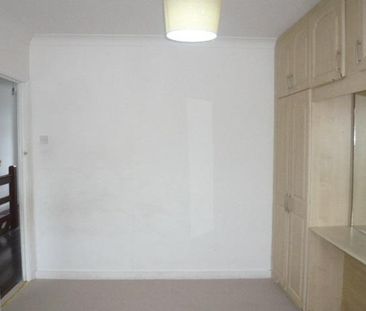 4 bedroom house to rent - Photo 2