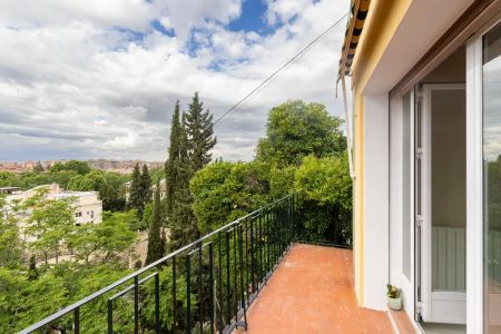 Granada Capital - Photo 5