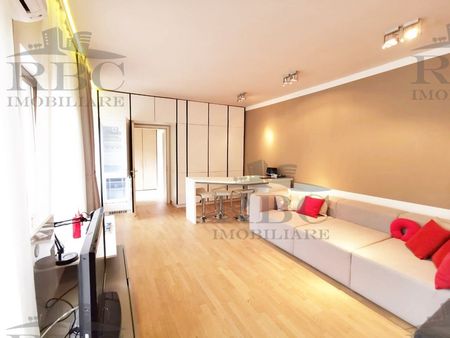 Casa cocheta cu 2 camere si gradina in zona Tribunalului - Fotografie 2