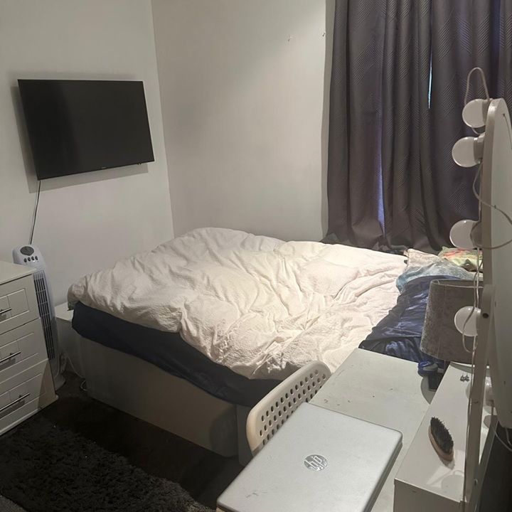 Room in a Shared House, Barrington Street, M11 - Photo 1