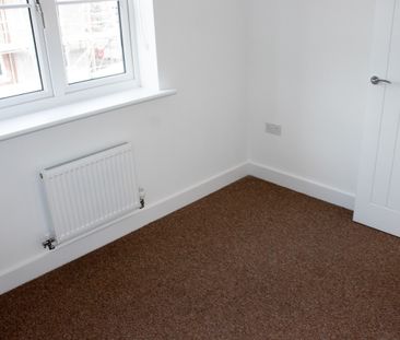 The Disraeli - Photo 4