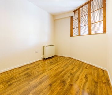 Stokes Croft, - Photo 2