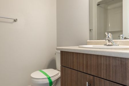 For Lease - 80 Monarch Street, Welland, Ontario - Photo 3