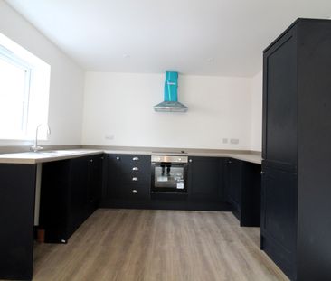 79D Main St, Stapenhill - Photo 2