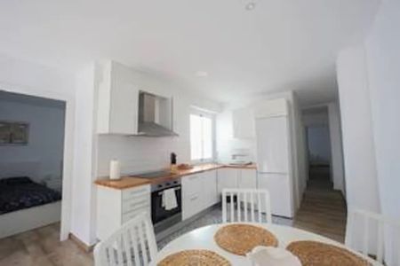 Carrer Lleons, Valencia, Valencian Community 46022 - Photo 5