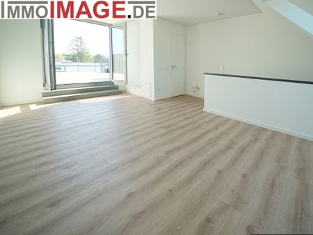 Riesige Dachterrasse mit moderner 2-Zimmerwohnung und Garagenplatz - Foto 5