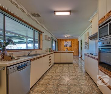 SPACE FOR THE WHOLE FAMILY - Photo 6