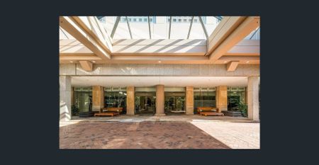 Fully Furnished Apartment Directly Opposite Botanical Gardens - Photo 2