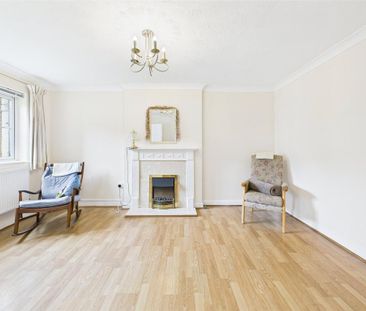 3 bedroom detached house to rent - Photo 3