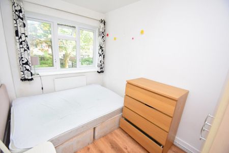 3 bedroom apartment to rent - Photo 5