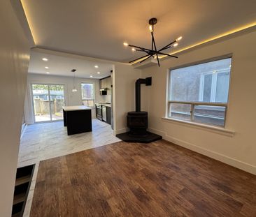 For Lease - 25 Firstbrooke Road Unit# Main & Lower, Toronto, Ontario - Photo 1