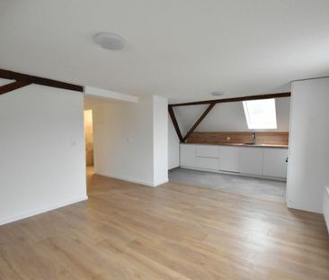 Appartement mansardé confortable de 2 pièces ! - Foto 1