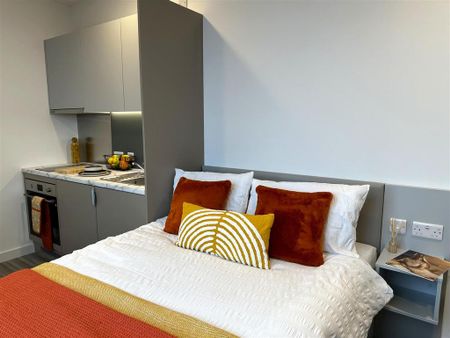 Studio to rent - Photo 3