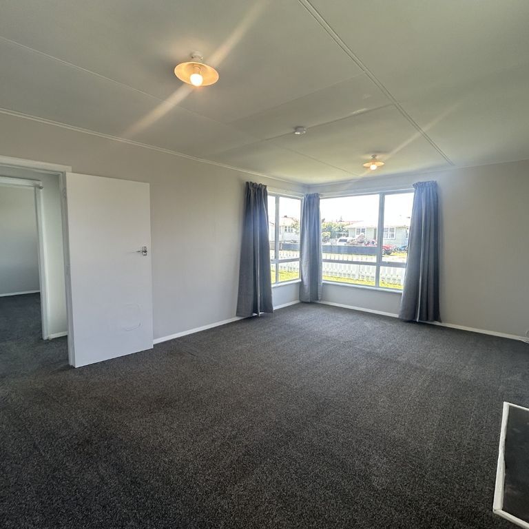 16 McLean Street,Hawera - Photo 1