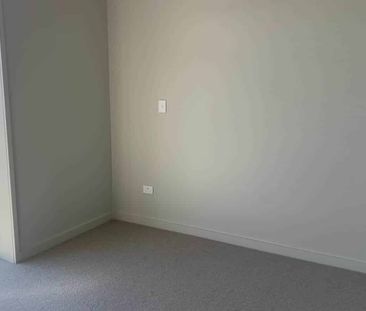 Stylish Apartment - Photo 5