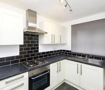 2 bedroom end of terrace house to rent - Photo 1