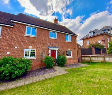 4 bedroom semi-detached house to rent - Photo 1