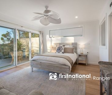 Luxury Living with Panoramic Views - Photo 5