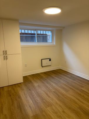 For Lease - 1590 Liveoak Drive Unit# Basement, Mississauga, Ontario - Photo 1