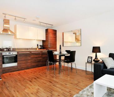 2 bedroom flat to rent - Photo 6