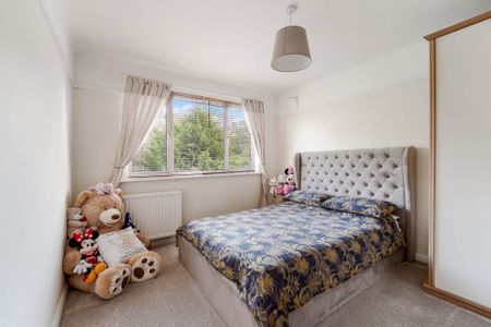 Stoneleigh Park Road, Stoneleigh - Photo 5