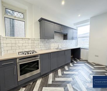 3 bedroom terraced house to rent - Photo 3