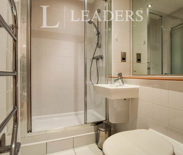 2 bedroom apartment to rent X Q 7 Building, Taylorson Street South,... - Photo 2