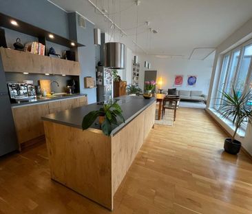 Großzügige 2-Zimmer Loft möbliert für 1 Jahr zur Untermiete - Photo 2