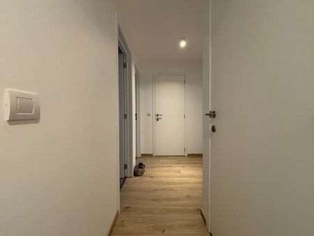 Recente, nieuwbouwwoning te huur te Zedelgem - Photo 2