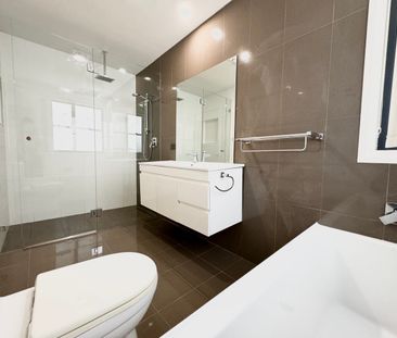 Stand Alone House in Corlette! - Photo 1