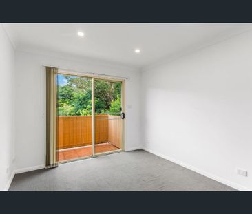 3/42a Greenacre Road, West Wollongong, NSW 2500 - Photo 3