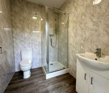 1 bedroom in a house share to rent - Photo 6