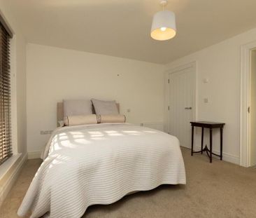 Apt 1, 15 Ballantine Square, Lisburn, BT27 5FU - Photo 4