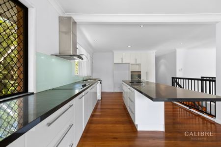 13 Harvard Street, Kenmore, QLD, 4069 - Photo 4