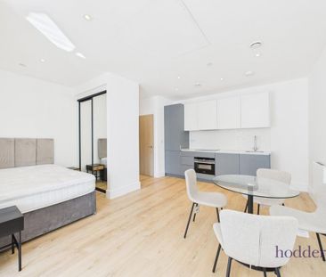 Studio to rent - Photo 5